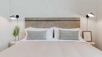 Iron/ironing board, travel crib, WiFi, bed sheets