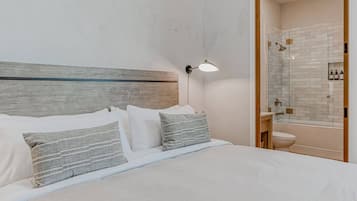 Bügeleisen/Bügelbrett, Reisekinderbett, WLAN, Bettwäsche