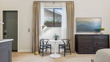 Iron/ironing board, travel crib, WiFi, bed sheets