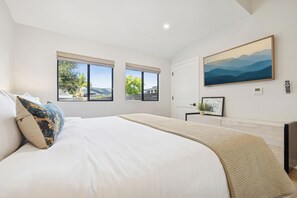 2 Schlafzimmer, Reisekinderbett, WLAN, Bettwäsche