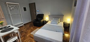 1 Schlafzimmer, Bügeleisen/Bügelbrett, Internetzugang, Bettwäsche