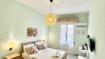 1 camera, Wi-Fi, lenzuola