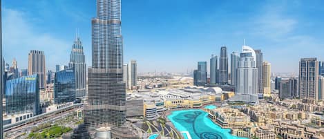 حمام سباحة