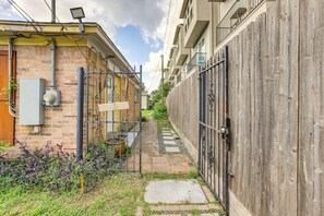 Cottage (2 Bedrooms) | Interior