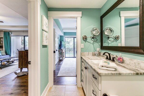 Apartment (1 Bedroom) | Interior