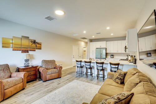 3 Mi to Lake Havasu: Condo w/ Mountain & Lake View