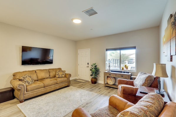 Apartment (1 Bedroom) | Front of property - 3 Mi to Lake Havasu: Condo w/ Mountain & Lake View (Lake Havasu City)