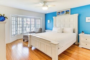 Apartment (3 Bedrooms) | Interior - Steps to Ocean, Pool Access! Daytona Beach Gem (Daytona Beach Shores)