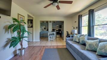 Apartment (1 Bedroom) | Interior