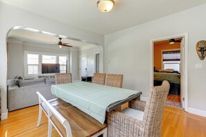 Nhà (2 Bedrooms) | Nội thất