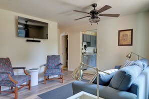 Apartment (1 Bedroom) | Interior