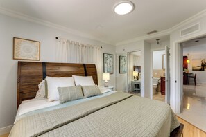 House (4 Bedrooms) | Interior - Fish, Swim & Relax Poolside! Deerfield Beach Oasis (Deerfield Beach)