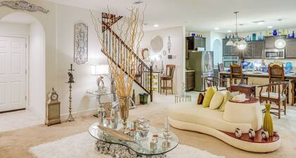 4 Mi to Csub Campus: Spacious Home w/ Yard