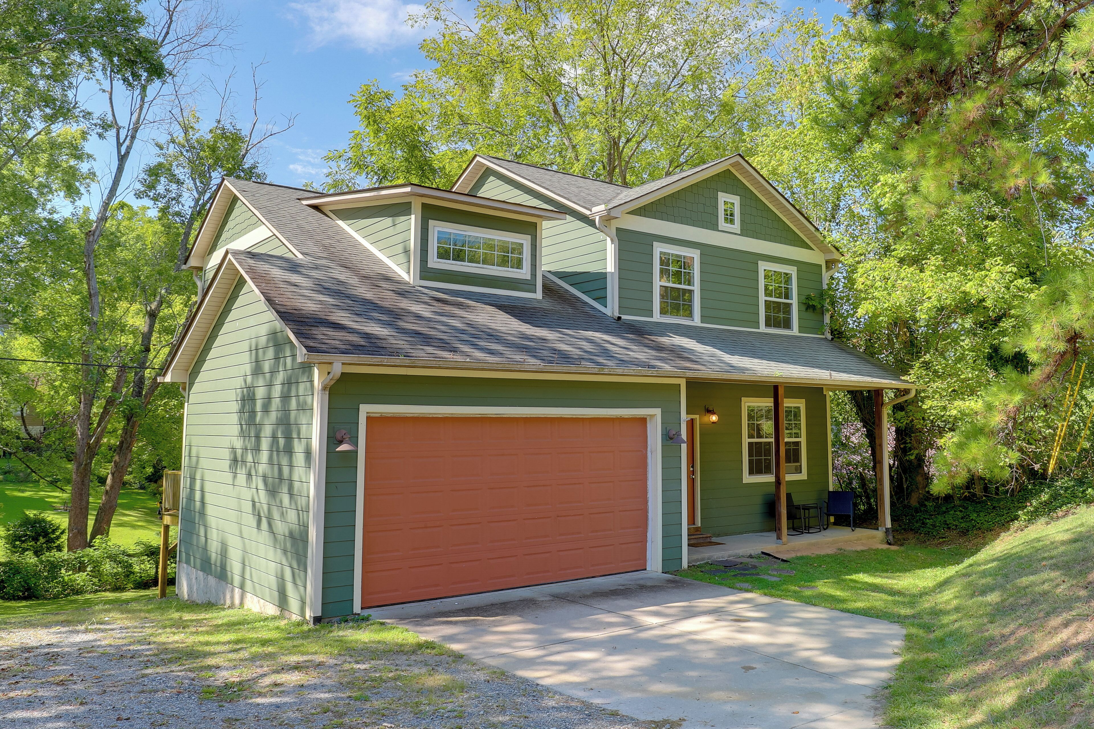 Rumah (5 Bedrooms) | Interior