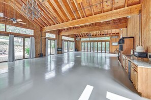 วิลล่า (6 Bedrooms) | ภายใน