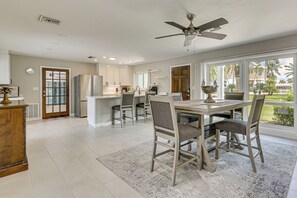 Casa (2 Bedrooms) | Interior