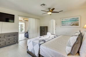 Casa (2 Bedrooms) | Interior