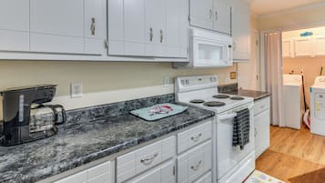 House (4 Bedrooms) | Bahagian dalam