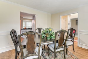 Interior - Classic Colonial Home w/ Private Yard in Richmond! (Richmond)