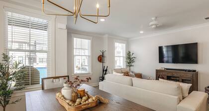 3 Mi to Ole Miss, New Build: Inviting Townhome!