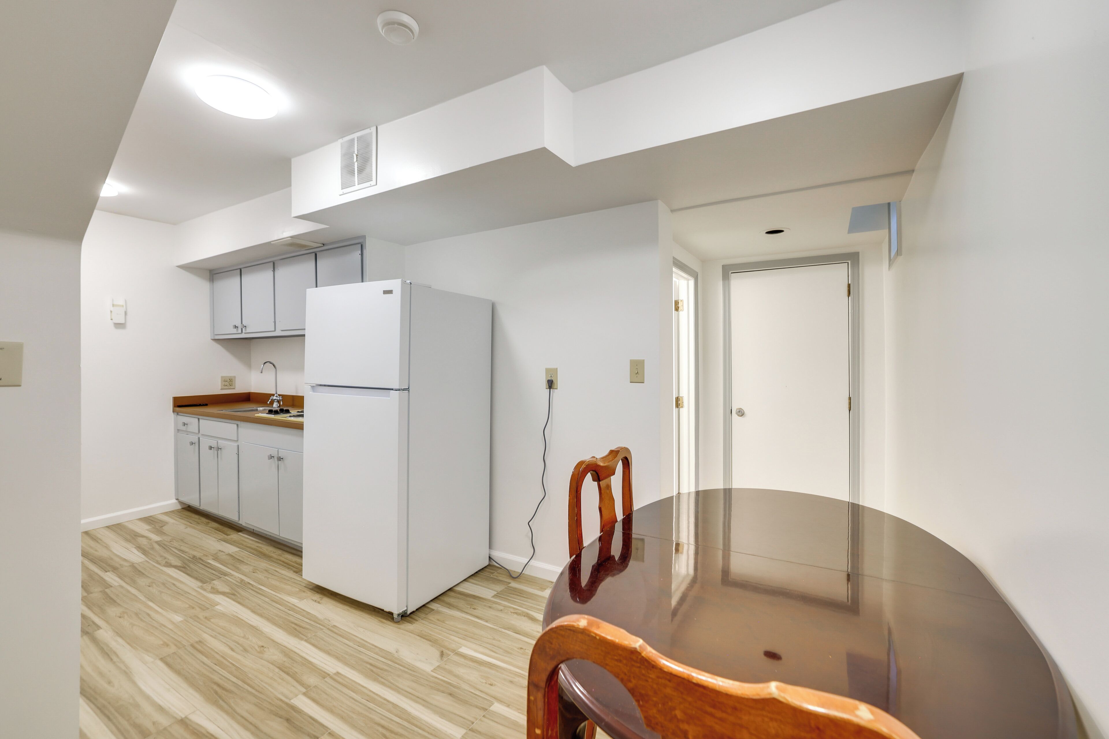 Apartment (1 Bedroom) | Interior