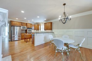 House (3 Bedrooms) | Interior - Pets Welcome! Spacious ATL Area Retreat w/ Deck (Atlanta)