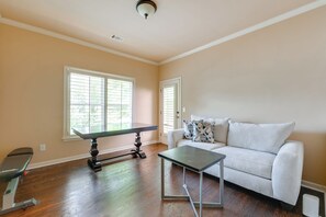 Nhà (3 Bedrooms) | Nội thất
