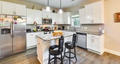 11 Mi to Fort Bragg: Family Home w/ Patio!