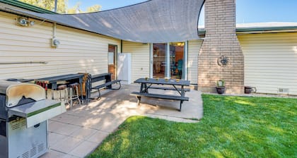 12 Mi to Mesa Verde Natl Park: Family Gem w/ Yard