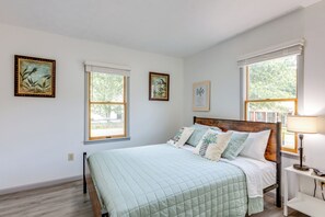 House (3 Bedrooms) | Interior - Family Home 2 Mi to Ark Encounter in Williamstown! (Williamstown)