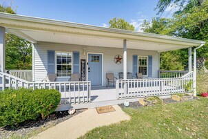 House (2 Bedrooms) | Front of property