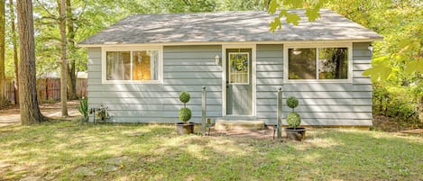 House (3 Bedrooms) | Front of property