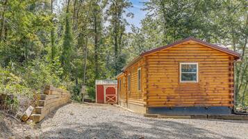 House (1 Bedroom) | Interior