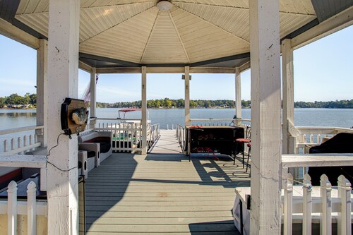 Bring Your Boat! Lake Murray Home w/ Dock & Ramp