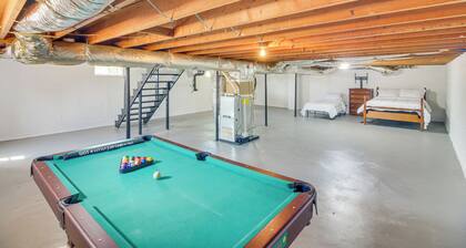 7 Mi to Barren River Lake: Quiet Getaway w/ Yard!