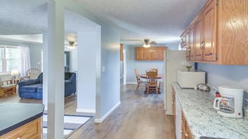 House (3 Bedrooms) | Bahagian dalam