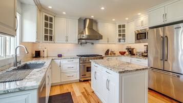 บ้านพัก (6 Bedrooms) | ภายใน