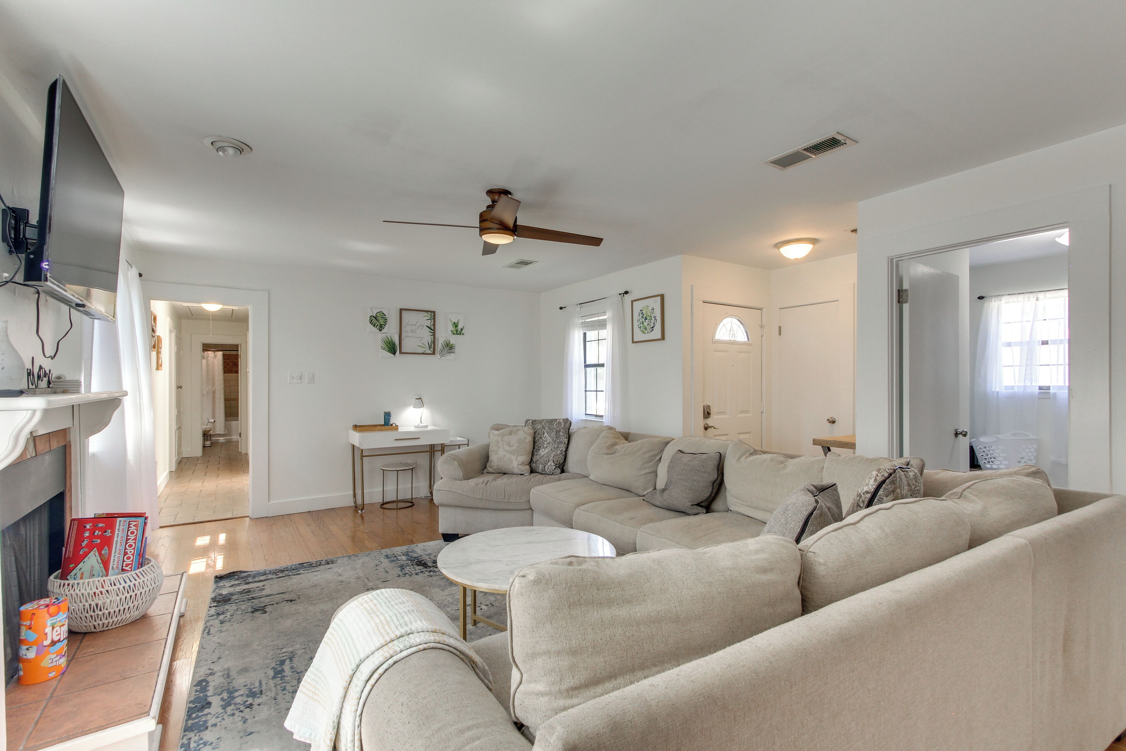 House (4 Bedrooms) | Interior