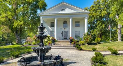 Near Lake Erie, Harbor & Parks: Conneaut Getaway!