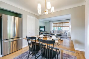 Interior - Charming Family-friendly Duplex in Roseville! (Roseville)