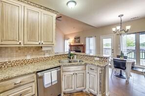 House (4 Bedrooms) | Interior - 10 Mi to Lake Tawakoni: Family Wills Point Getaway (Wills Point)