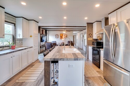 Peaceful Countryside Home w/ Yard in Hawley