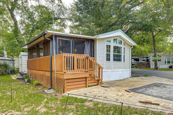 House (1 Bedroom) | Interior