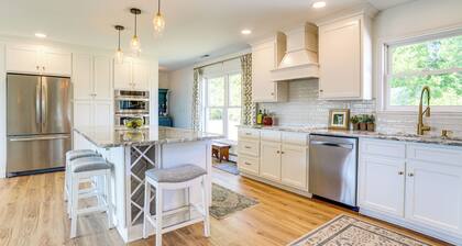 Shenandoah Valley Riverside Retreat Near Wineries