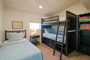 House (2 Bedrooms) | Bahagian dalam