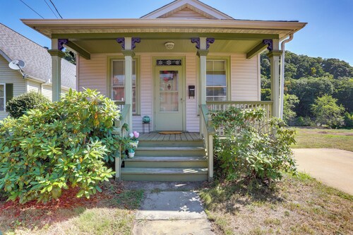 Historic Home on French Creek - 2 Blocks to Dtwn