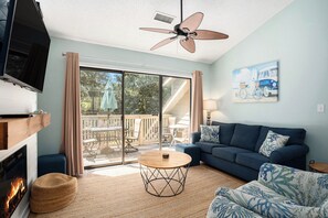 Smart TV, fireplace, DVD player, ping pong