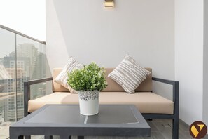 Departamento de lujo, balcón, vista a la ciudad | Tabla de planchar con plancha y wifi gratis