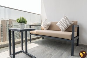 Luxury Apartment, Balcony, City View