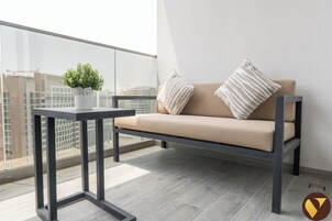 Luxury Apartment, Balcony, City View | Iron/ironing board, free WiFi